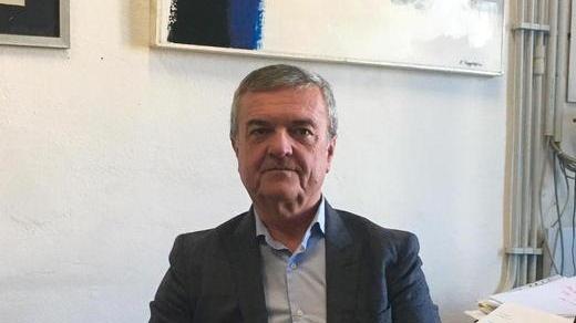 Va in pensione Enzo Magazzini 41 anni nella scuola