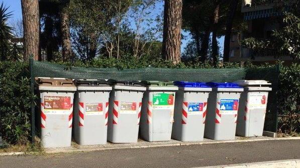 Rifiuti, fronte spaccato I sindaci dicono no a Rossi