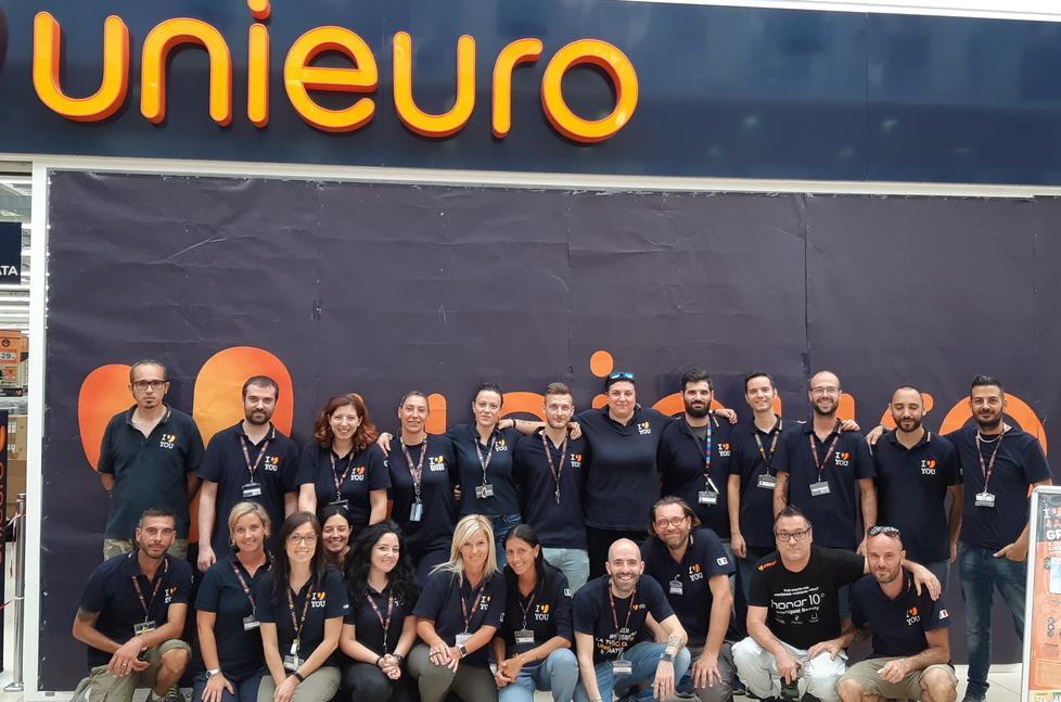 Unieuro apre all’Aurelia Antica e assume. Superofferte, per sabato è atteso il pienone 
