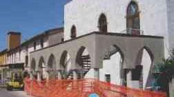 Al posto di una conceria sta per sorgere una moschea