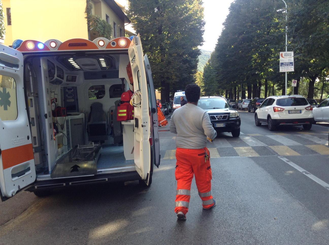 I soccorsi dopo un incidente in via Firenze (foto d'archivio)