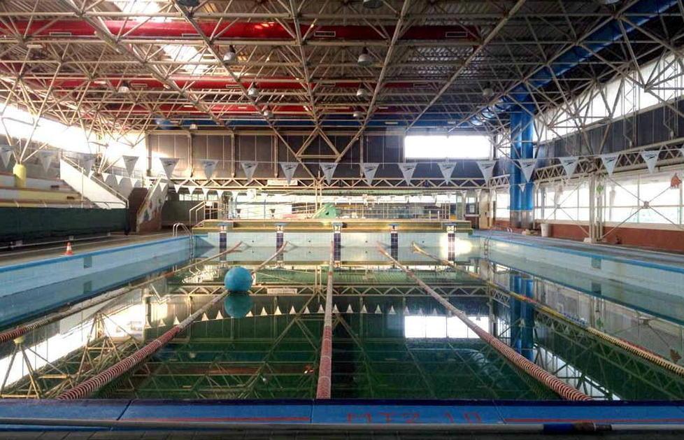 Quercia, piscine nel mirino «Macché lavori, solo degrado» 
