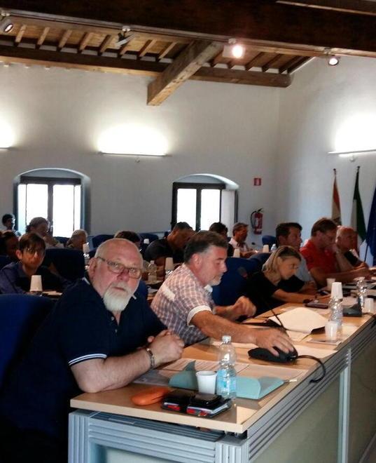 Partiti compatti nella condanna di atti di odio e razzismo 