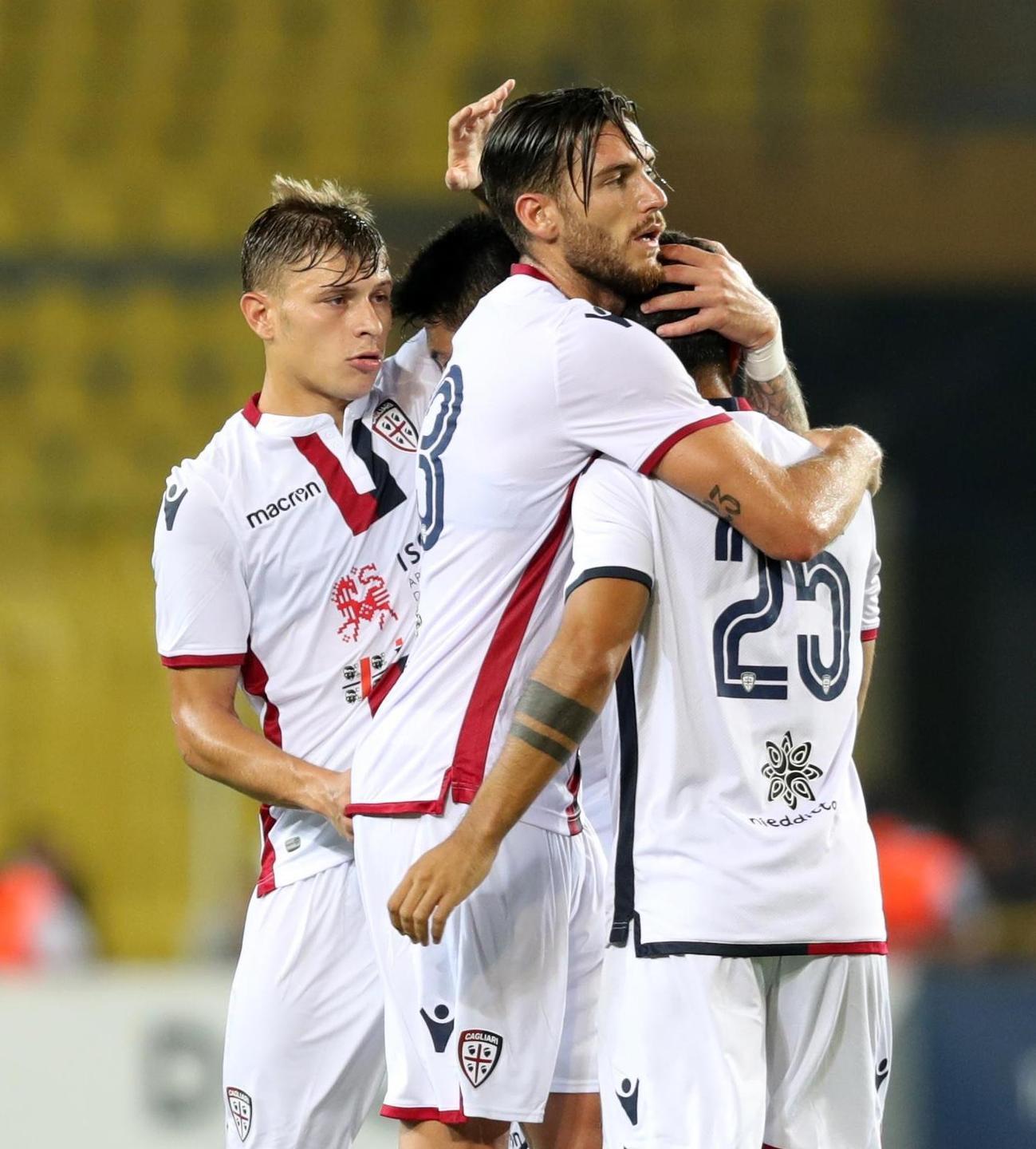 Il Cagliari tiene testa al Fenerbahce 