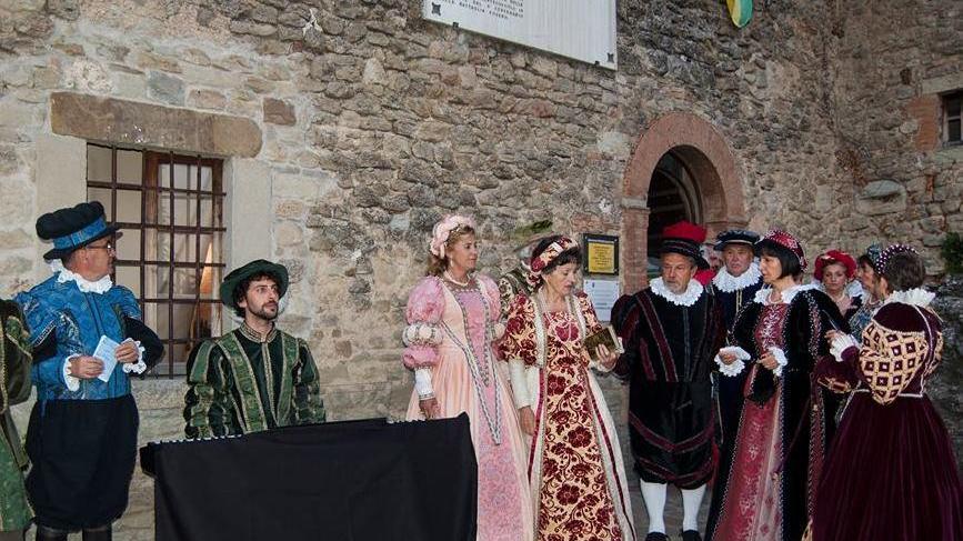 Pavullo, la rievocazione di metà estate al castello di Montecuccolo