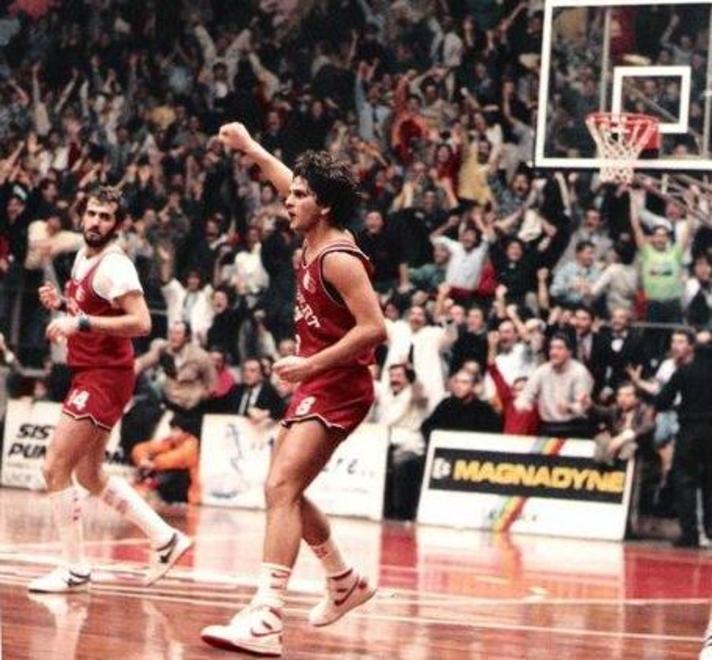 Dopo 33 anni il Samurai ama ancora Livorno «Una favola, qui i derby duravano tutto l’anno»