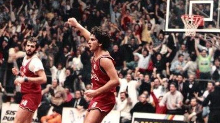 Dopo 33 anni il Samurai ama ancora Livorno «Una favola, qui i derby duravano tutto l’anno»