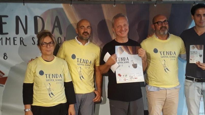Tenda Summer School per i giovani attori