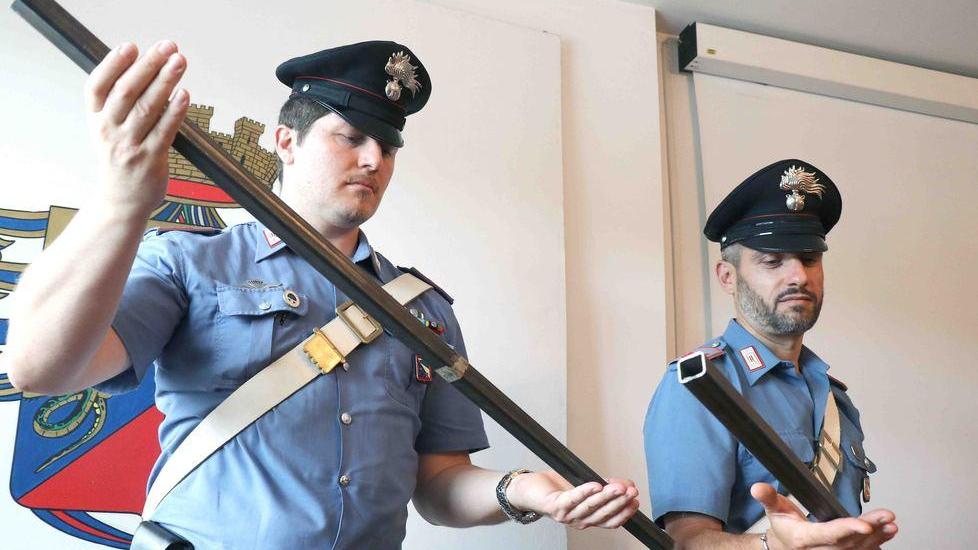 Raid punitivo in centro con spranghe di ferro. Due nigeriani arrestati