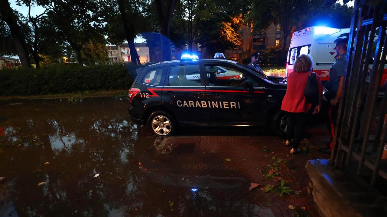Carabinieri durante un intervento (foto archivio)