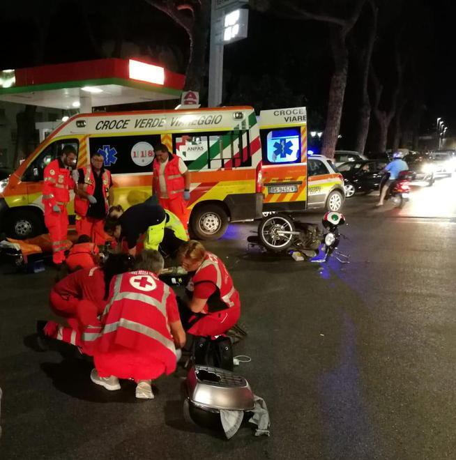 Caccia al guidatore della Kia Karen scura fuggito dopo l’incidente
