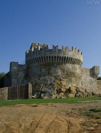 “Sotto il cielo di Venere” Spettacolo a Populonia
