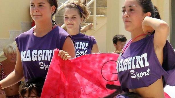 La carica dei 585, è l’edizione dei record