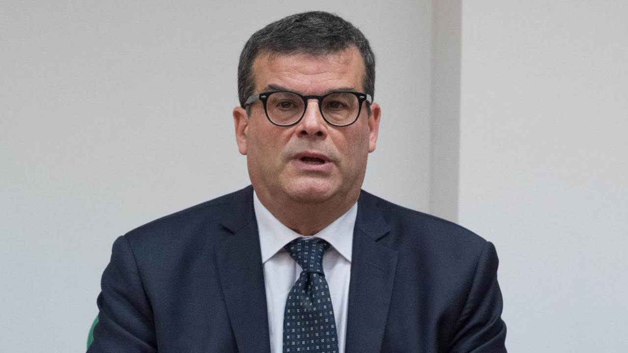 Dal centrodestra al Pds, l'assessore alla Sanità Arru ancora nel mirino
