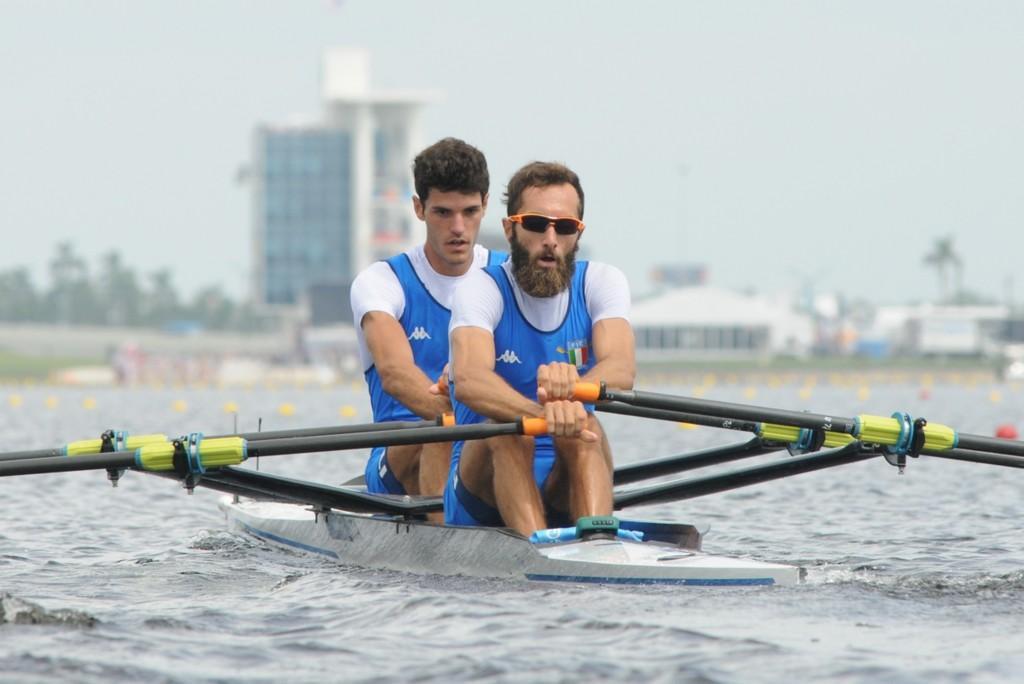 Stefano Oppo col capovoga Pietro Ruta ha vinto il bronzo agli Europei di canottaggio