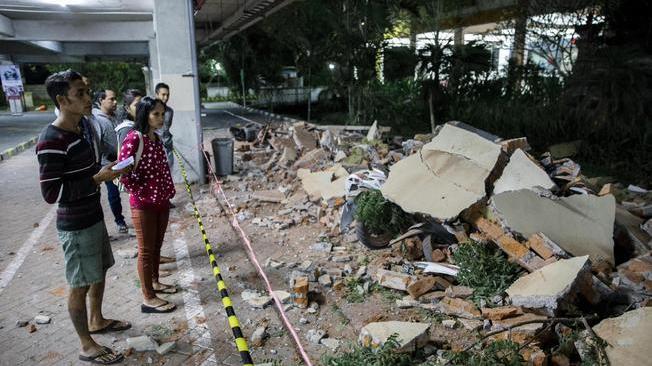 Sisma in Indonesia: almeno 39 i morti