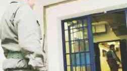 Condanna infamante, si uccide in cella