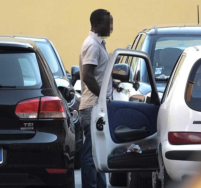 Task force contro gli abusivi fenomeno in calo nelle piazze 