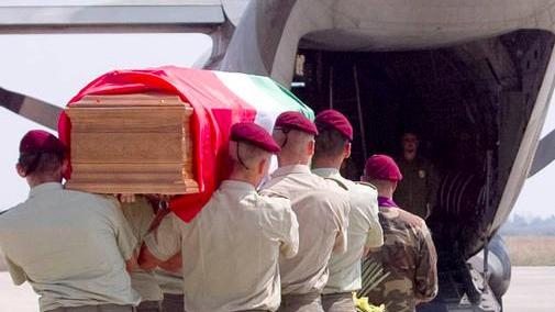 Papà Scieri urlò ai giornalisti «Lo hanno ucciso»