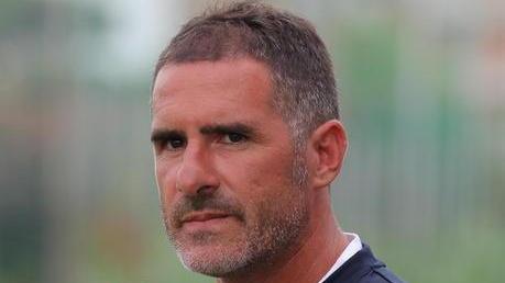 Lucarelli: «Voliamo bassi e lottiamo, il mio destino dipende dai giocatori»