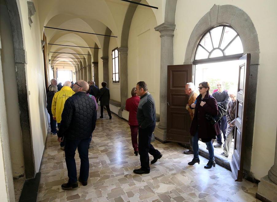 Tasse troppo alte, Mondo-X vuole lasciare il convento di Colleviti 