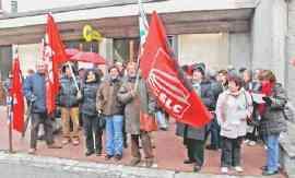 La rabbia della gente blocca la 66 