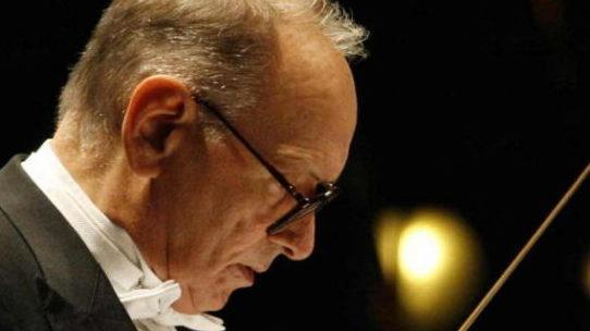 Omaggio a Morricone con un mix coinvolgente