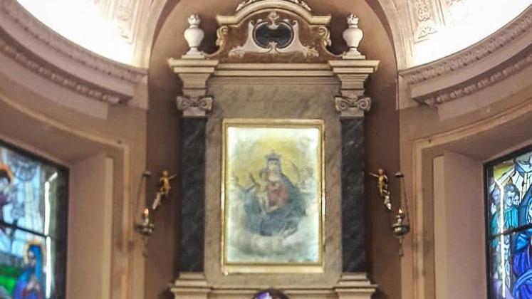 Furti. Ladri di notte in chiesa a Corlo Rubati i gioielli degli ex voto
