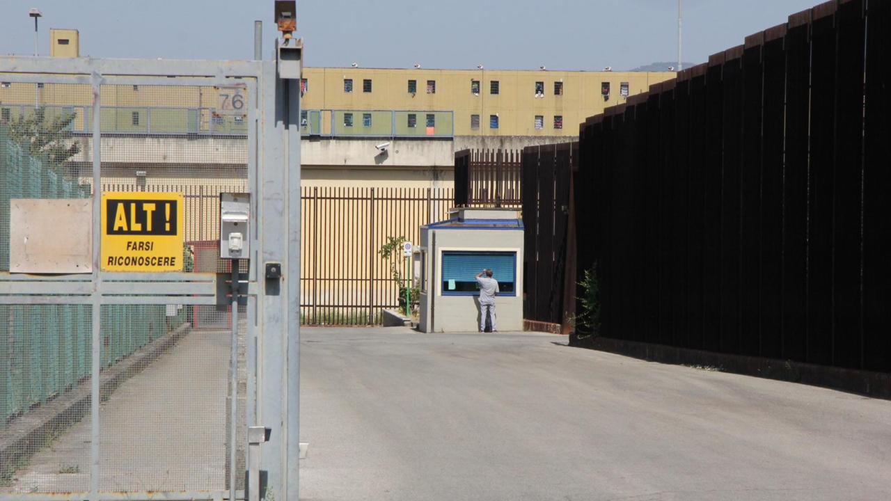 L'ingresso del carcere della Dogaia