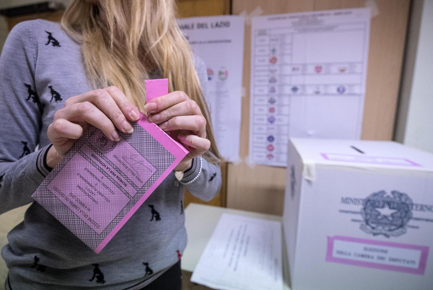 Dimissioni di Mura, se l’aula dà l’ok si ritorna alle urne 