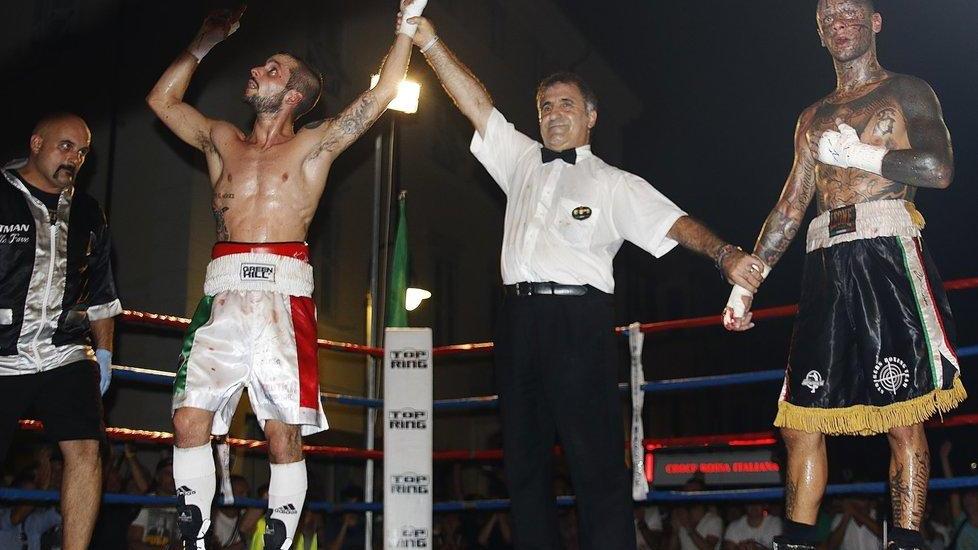 Boxe: il ring sotto il Duomo esalta la Pugilistica Massese