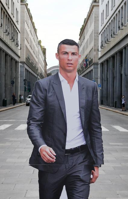 Una norma per i Paperoni voluta dall’ex ministro Padoan così CR7 può risparmiare 