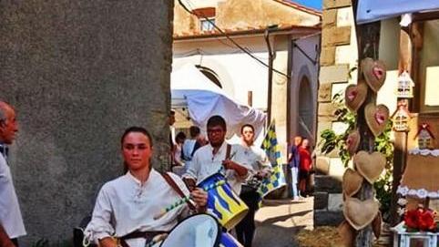 Tanta gente a Fossato per “A cena con Matilde»