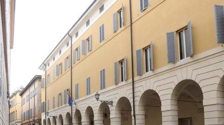 Rubate sei biciclette dal portico della Delfini