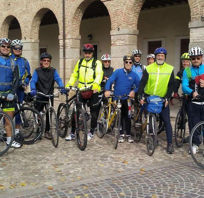 In bicicletta 600 chilometri per celebrare il gemellaggio 