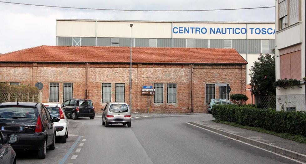Centri commerciali alla ex fabbrica Ponsi e nell’area del deposito dei bus al Marco Polo
