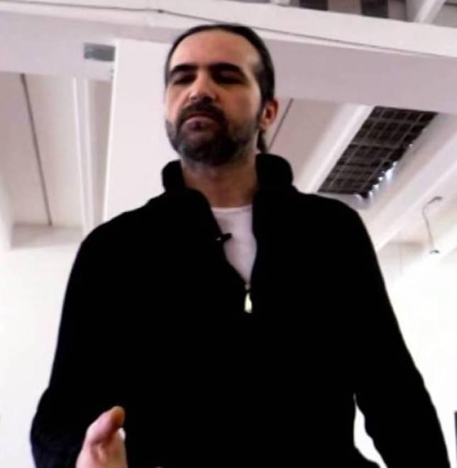 Esce di cella per fare teatro e non rientra in carcere 