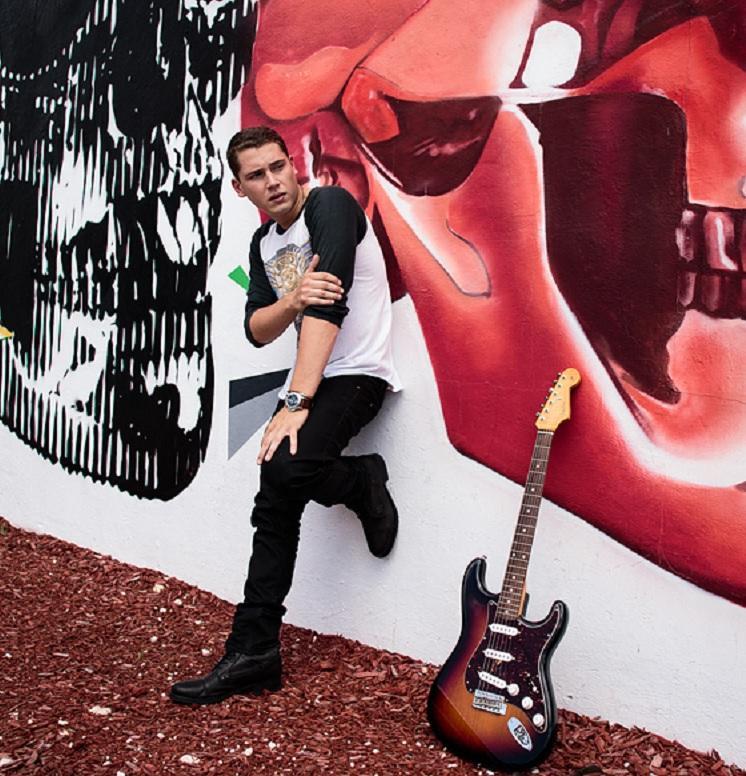Cris Cab