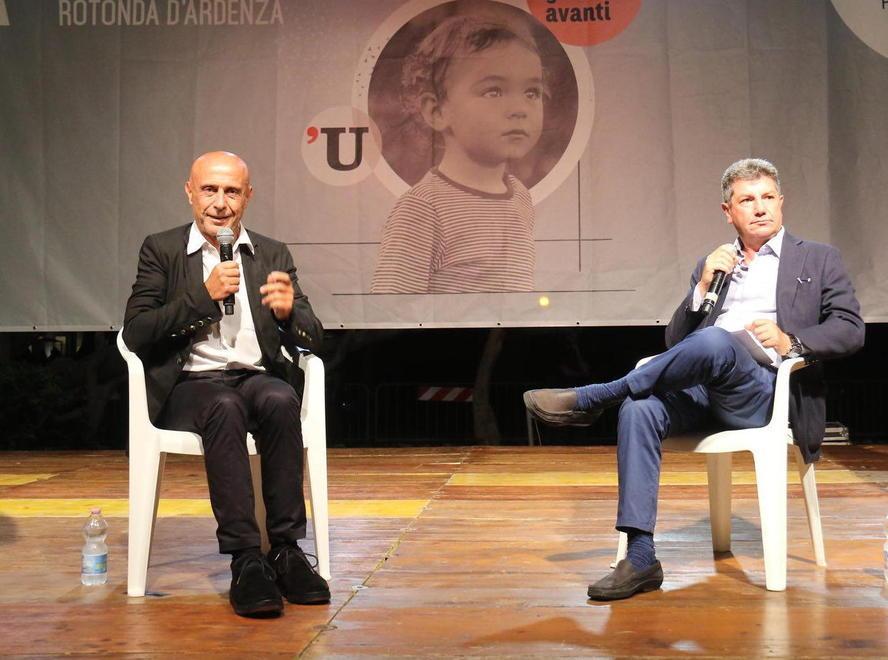 Minniti intervistato da Vicinanza