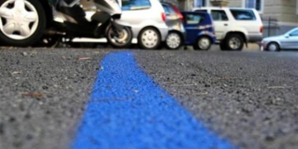 Modena, multa su strisce blu illegittima se mancano i parcheggi gratuiti 