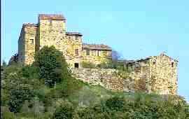 Cambierà volto il castello che domina la valle del Fosci 