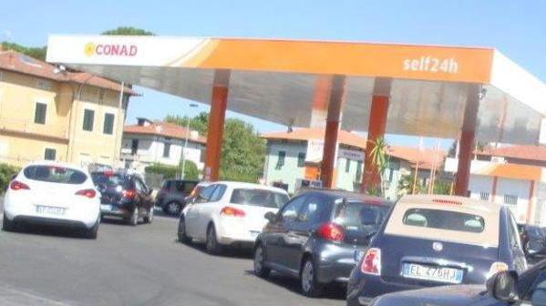 Benzina, ecco dove si può risparmiare A Lucca è meno cara rispetto alla media