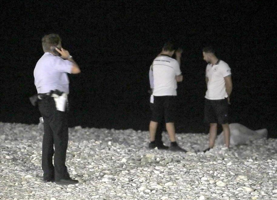 Ex dipendente del Comune muore in spiaggia 