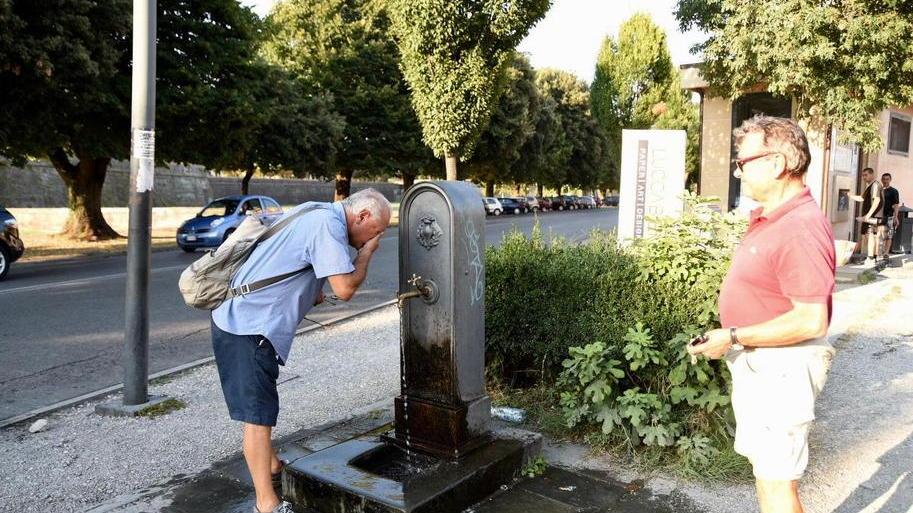 Fontane, 44 saranno chiuse Dispositivi contro i furbetti