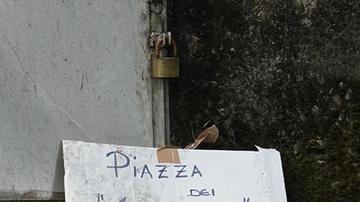 Nuovi lavori per l’acqua sporca e spunta “piazza dei tubi rotti”