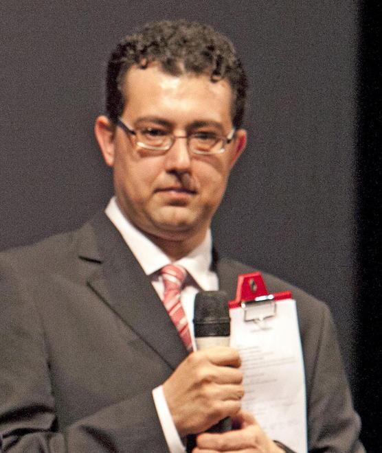 Licenziamento revocato Vellutini resta sospeso
