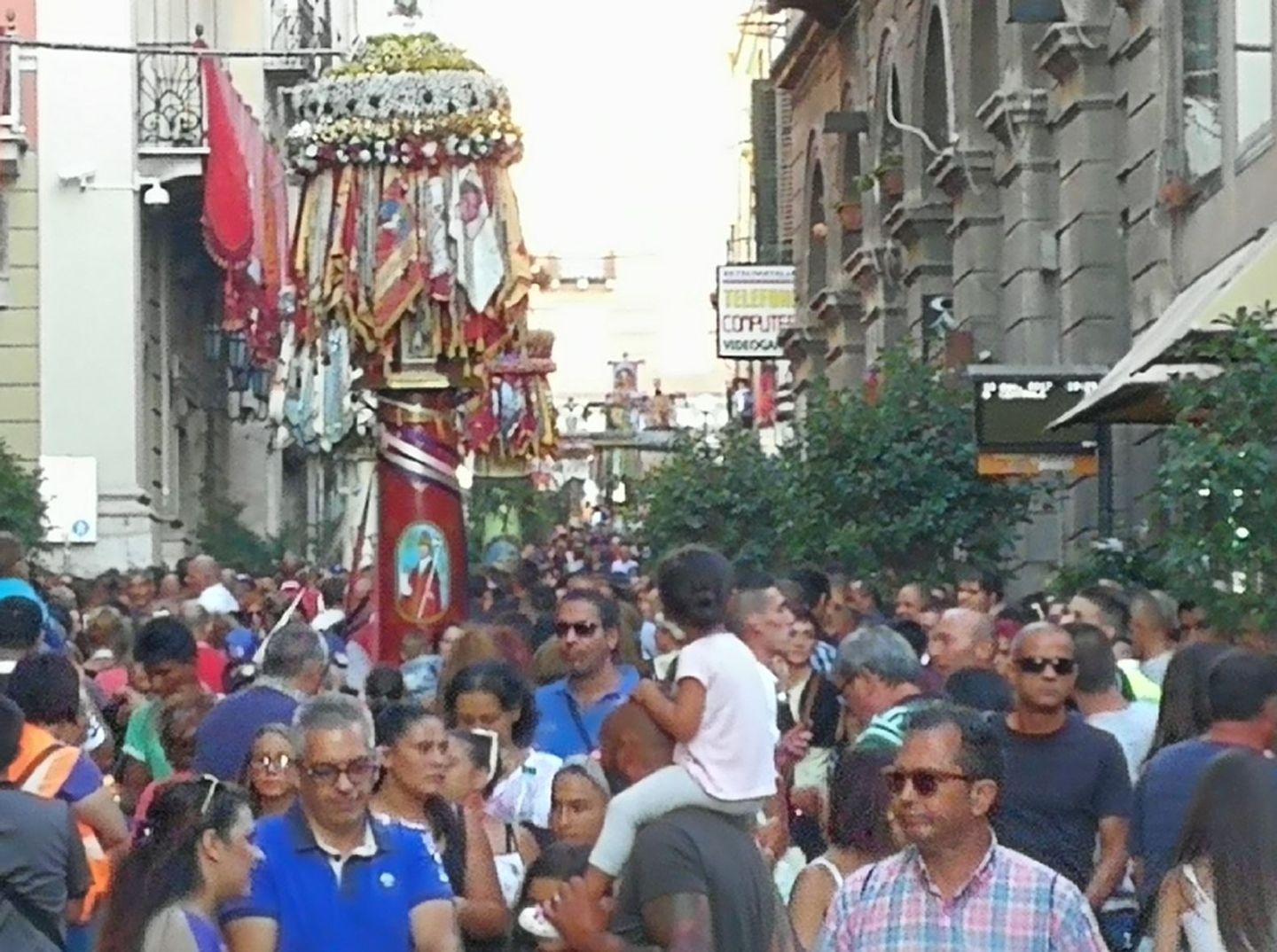 Stasera la discesa dei Medi Candelieri 