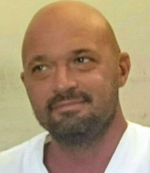 Il primario Pepe: «Non si chiedano cure senza emergenza»