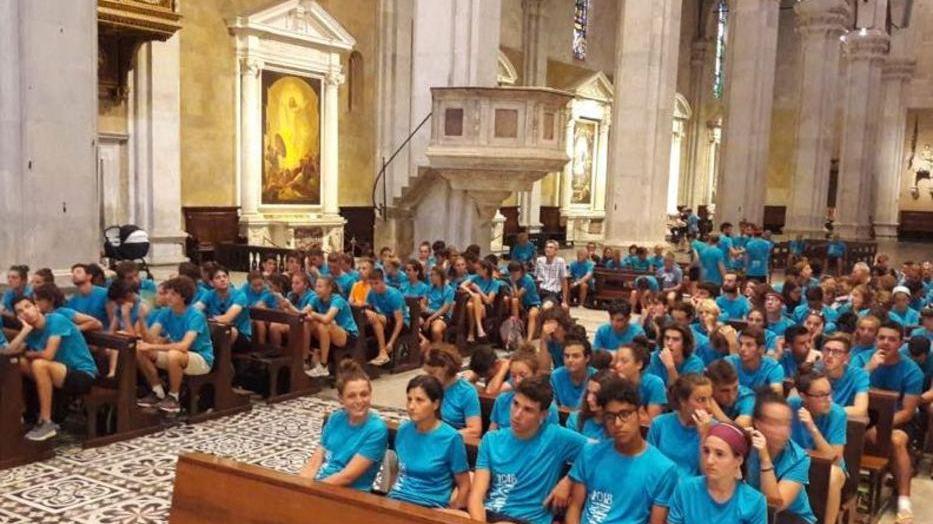 I 170 ragazzi-pellegrini sono arrivati a Lucca