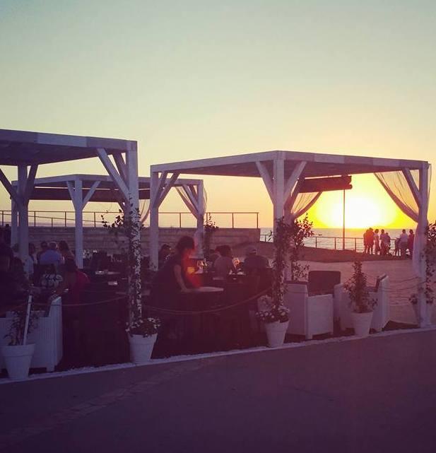 Aperitivo fronte mare con il dj Frank Donaggio